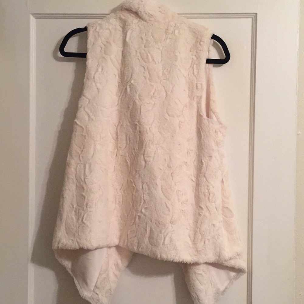 Faux Rabbit Fur Vest Jack by B.B. Dakota - Picture 3 of 3